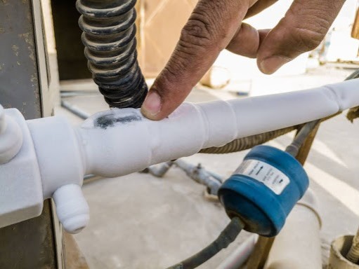 Common Reasons Your AC Freezes Up in Hot Weather
